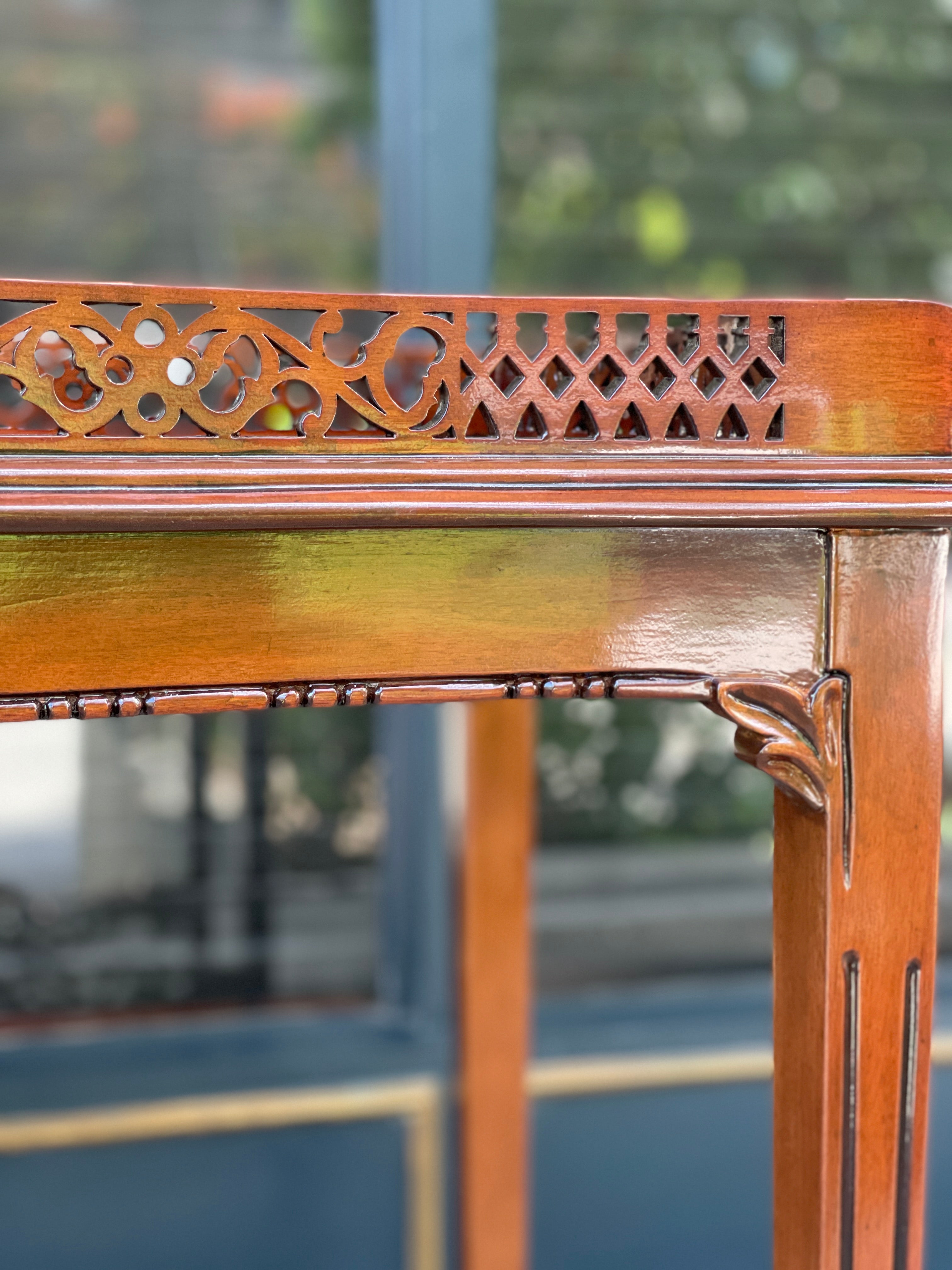 Chinese Chippendale Fretwork Tea Table (Serpentine)