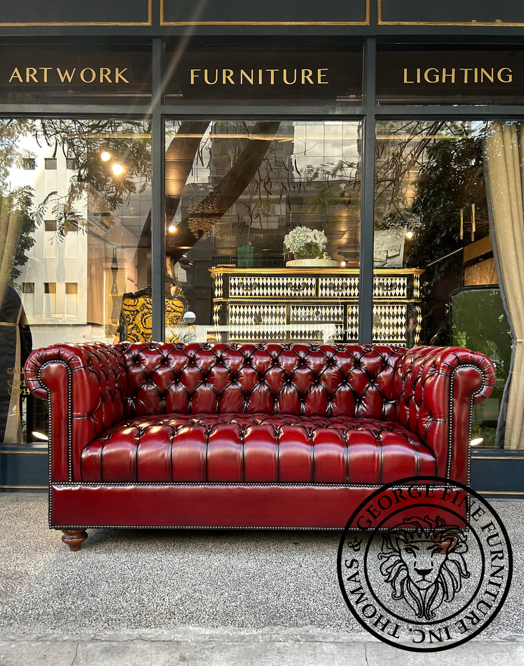 Classic Chesterfield 2.5-Seater Sofa (Tufted Seat)