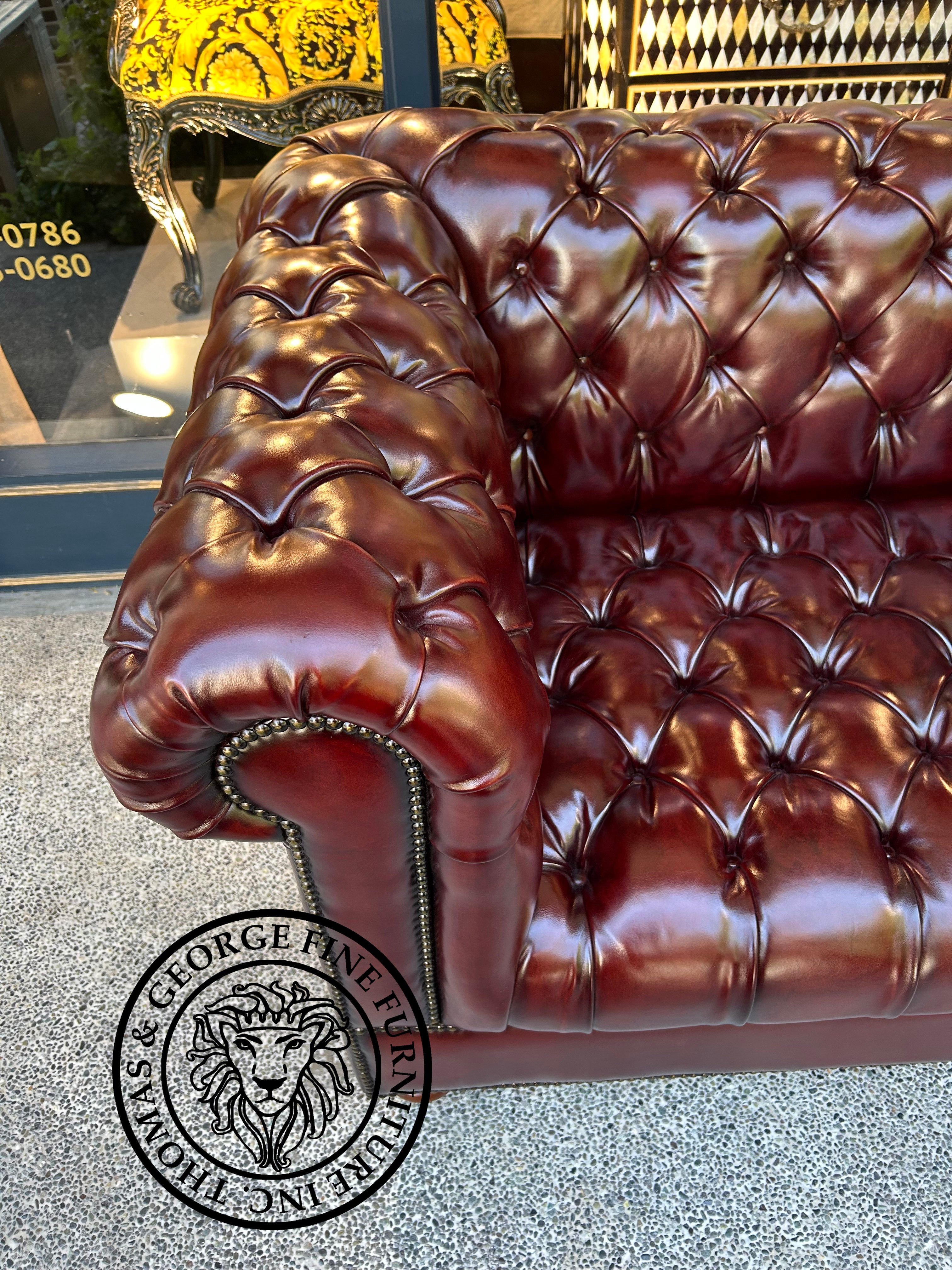 Classic Chesterfield 2-Seater Loveseat Sofa (Tufted Seat)