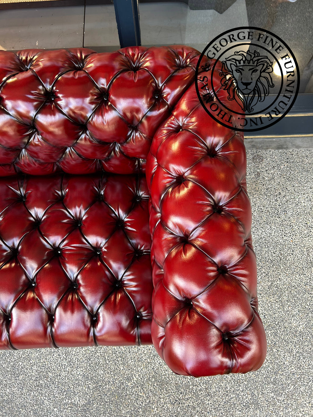 Classic Chesterfield 4-Seater Sofa (Tufted Seat)