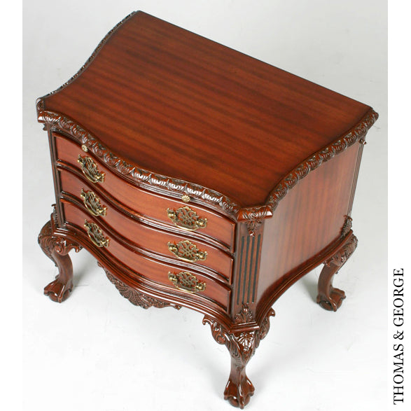 George II 3-Drawer Bedside Chest thomas-george-gallery