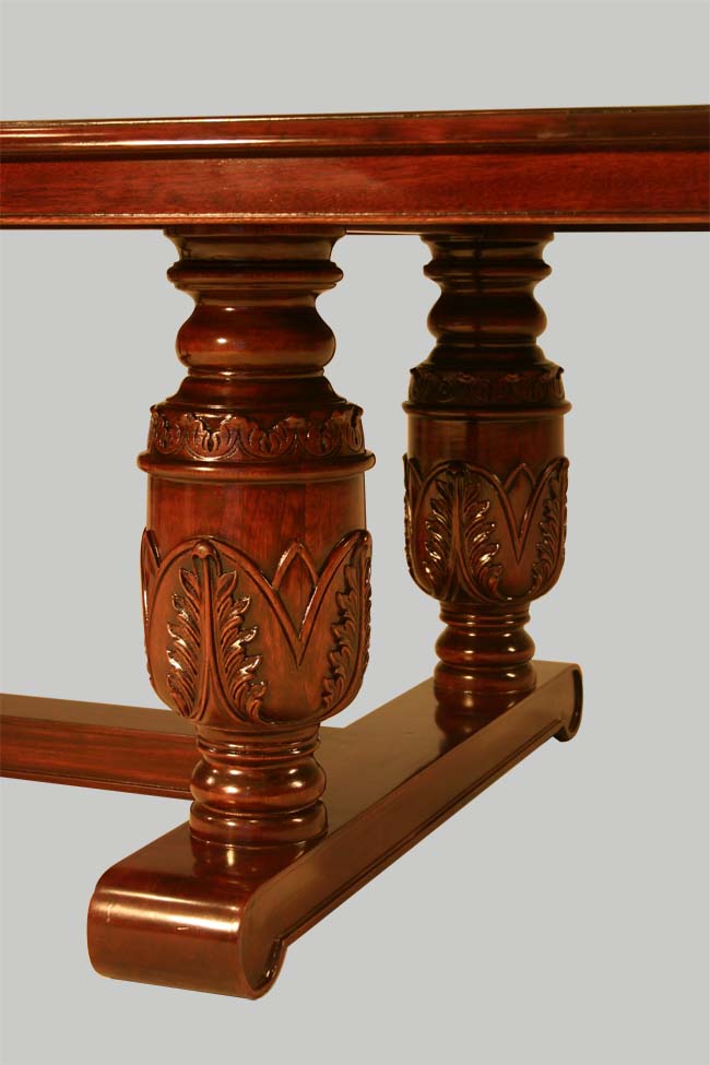 King William Dining Table thomas-george-gallery