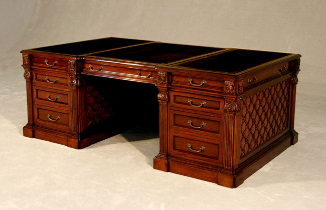 Regency Trellis Executive Office Desk (Medium)