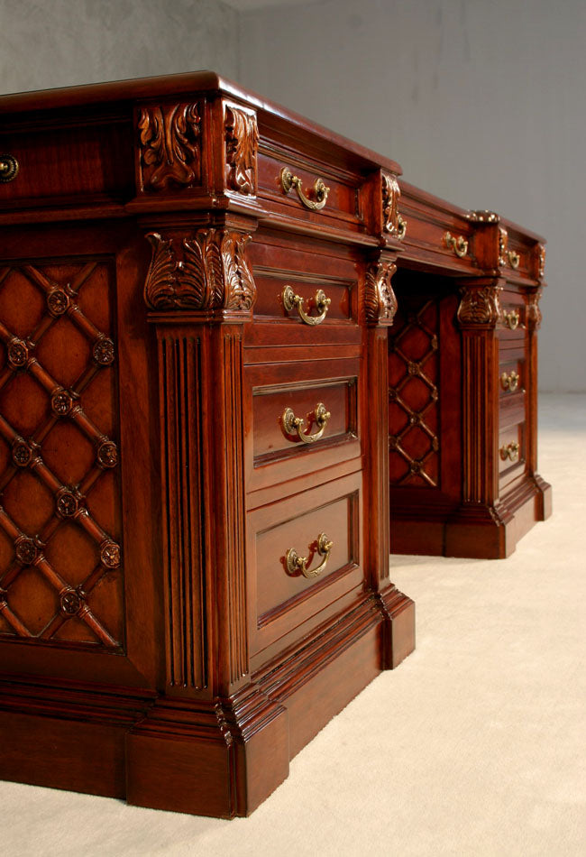 Regency Trellis Executive Office Desk (Medium)